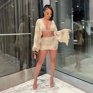 Long Sleeve CroppedKnit Skirt Set